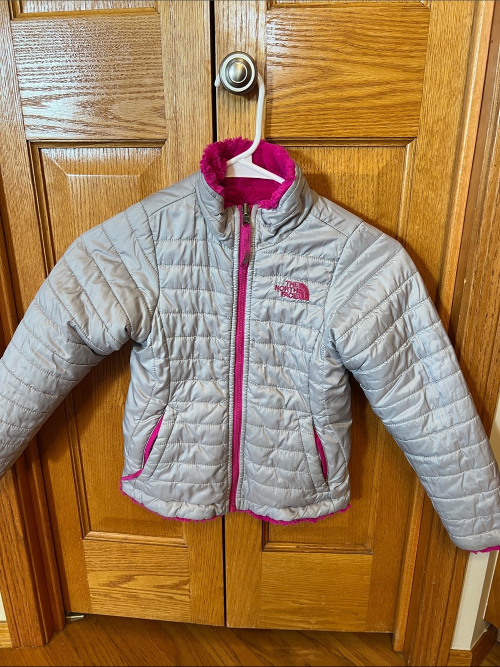 North face coat. Size 6. GUC